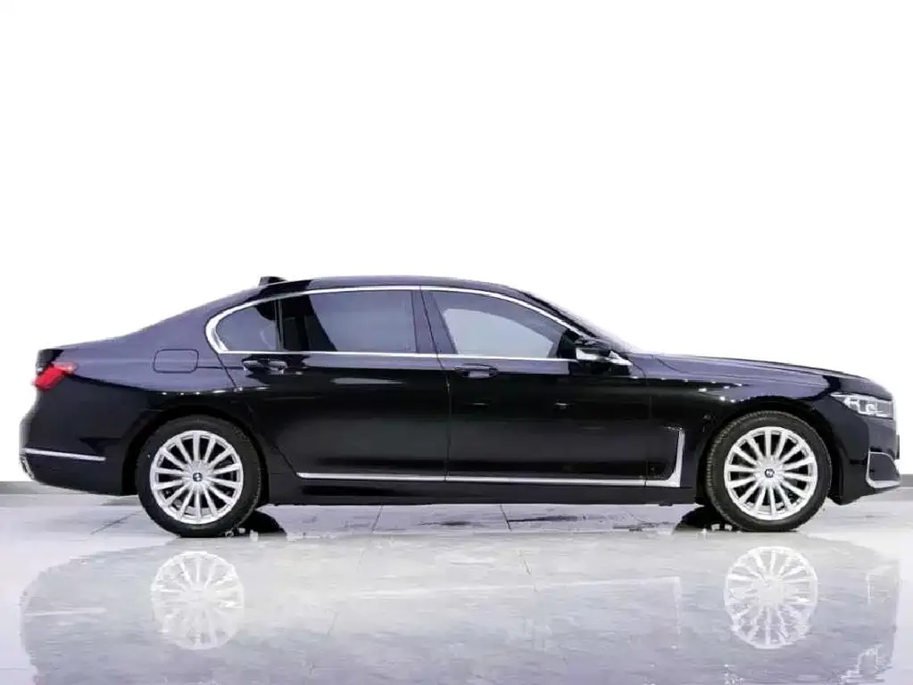 BMW 7 Series — фото 3