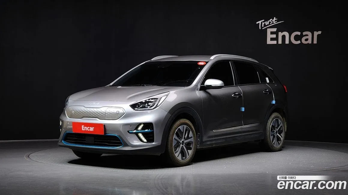 Kia Niro — фото 1