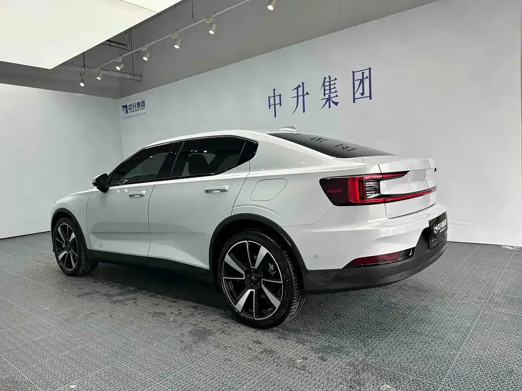 Polestar Polestar 2 — фото 3