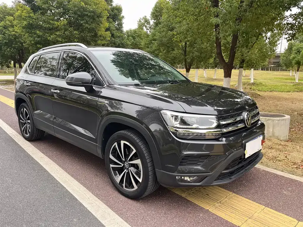 Volkswagen Tharu — фото 3