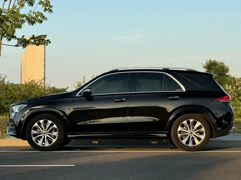 Mercedes-Benz GLE — фото 4