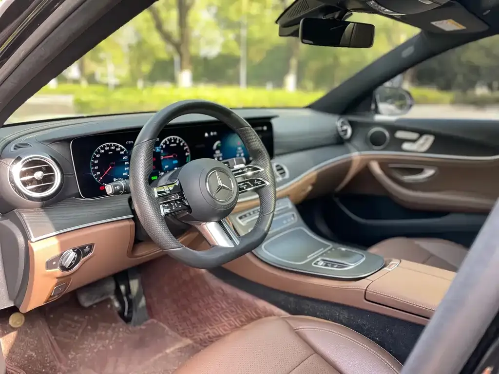 Mercedes-Benz E-Class New Energy — фото 5