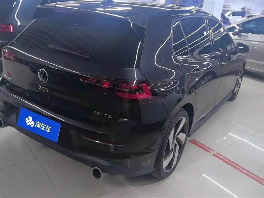 Volkswagen Golf GTI — фото 3
