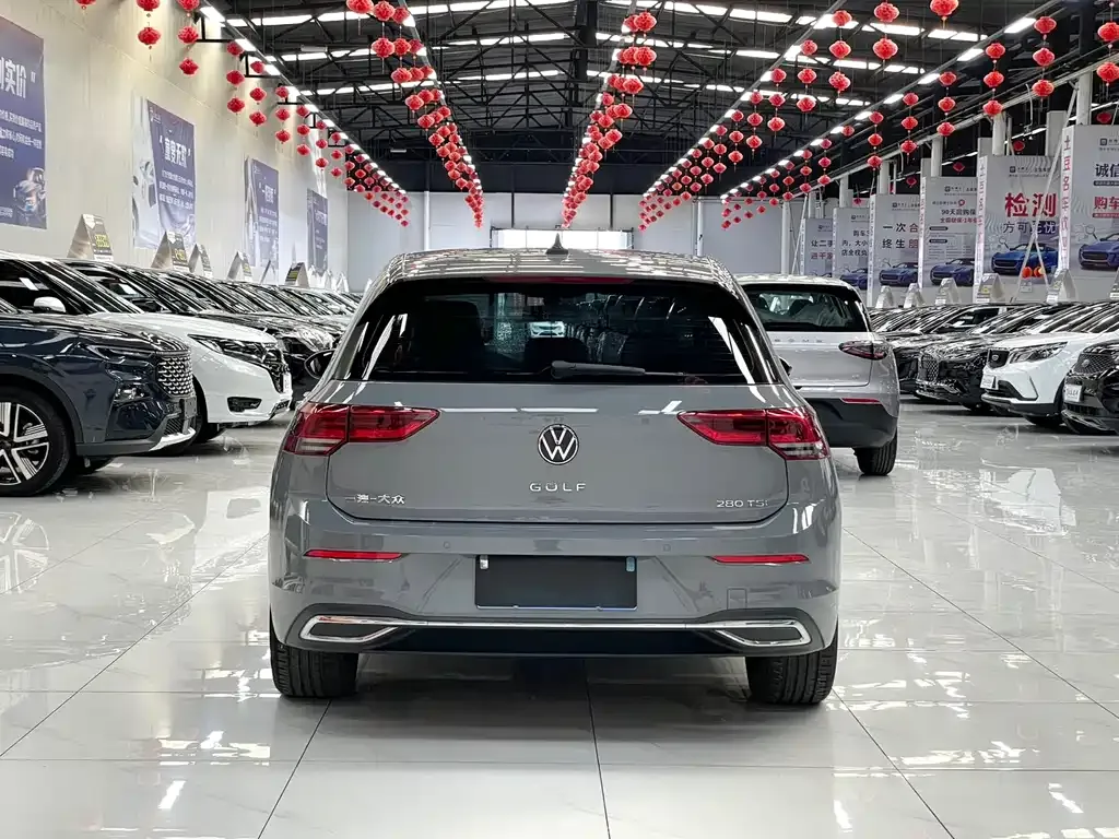 Volkswagen Golf — фото 5