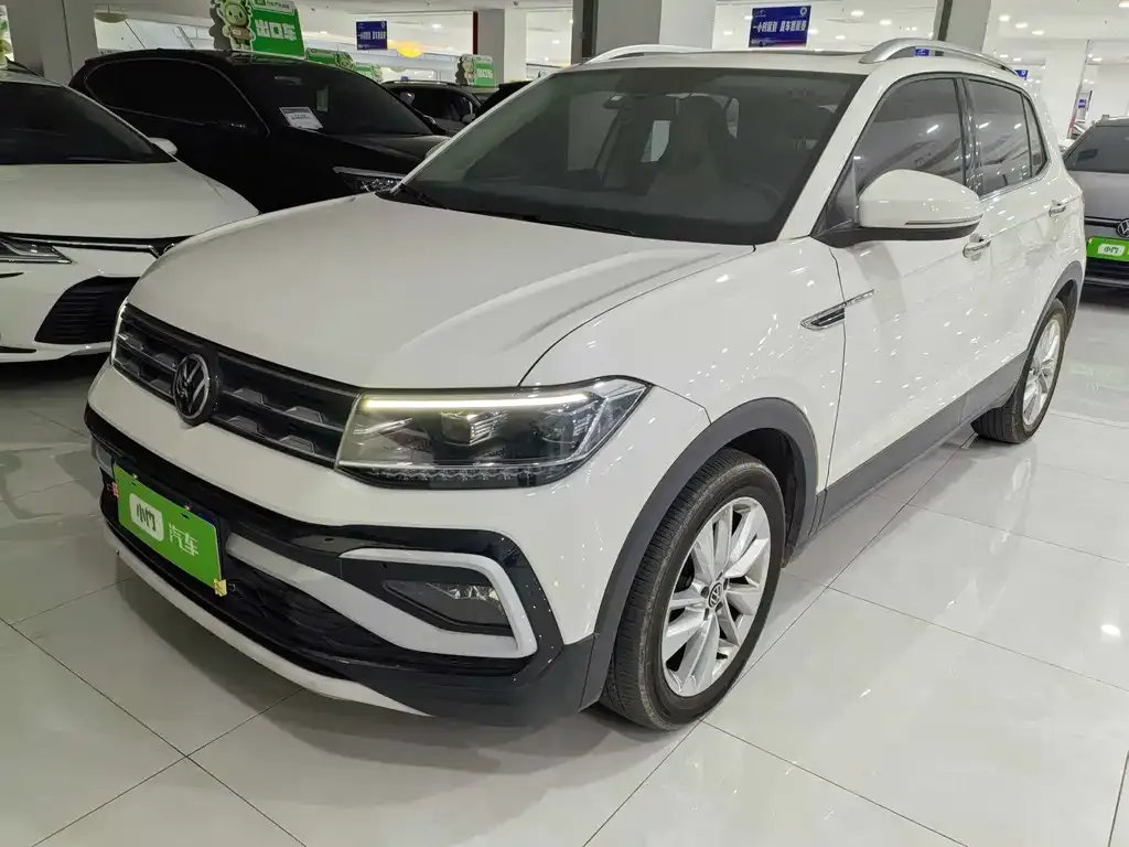 Volkswagen T-Cross — фото 1