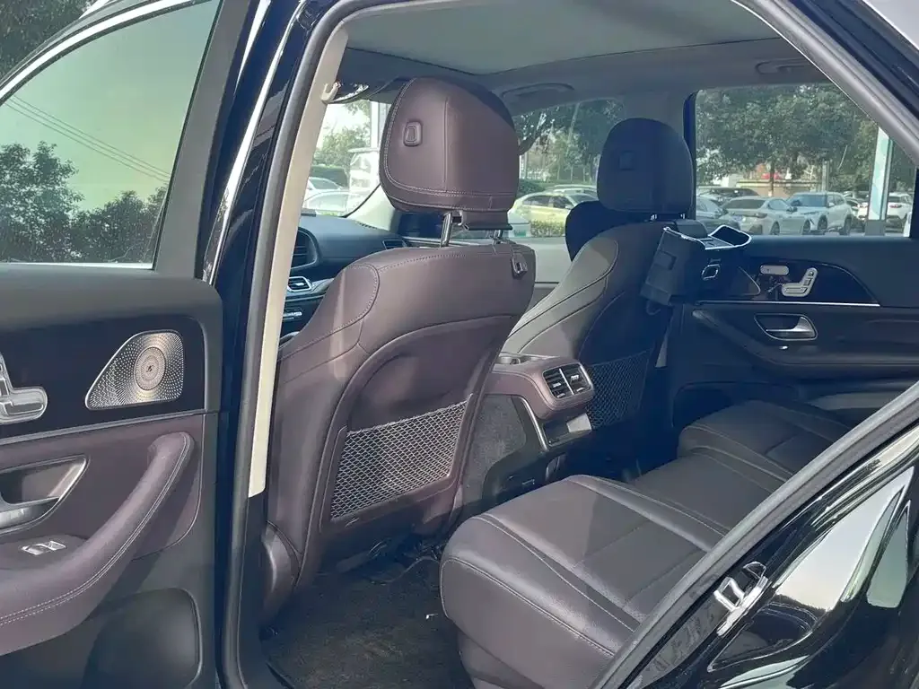 Mercedes-Benz GLE — фото 6