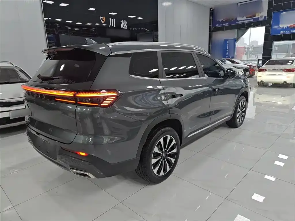 Chery Tiggo 8 PLUS — фото 7