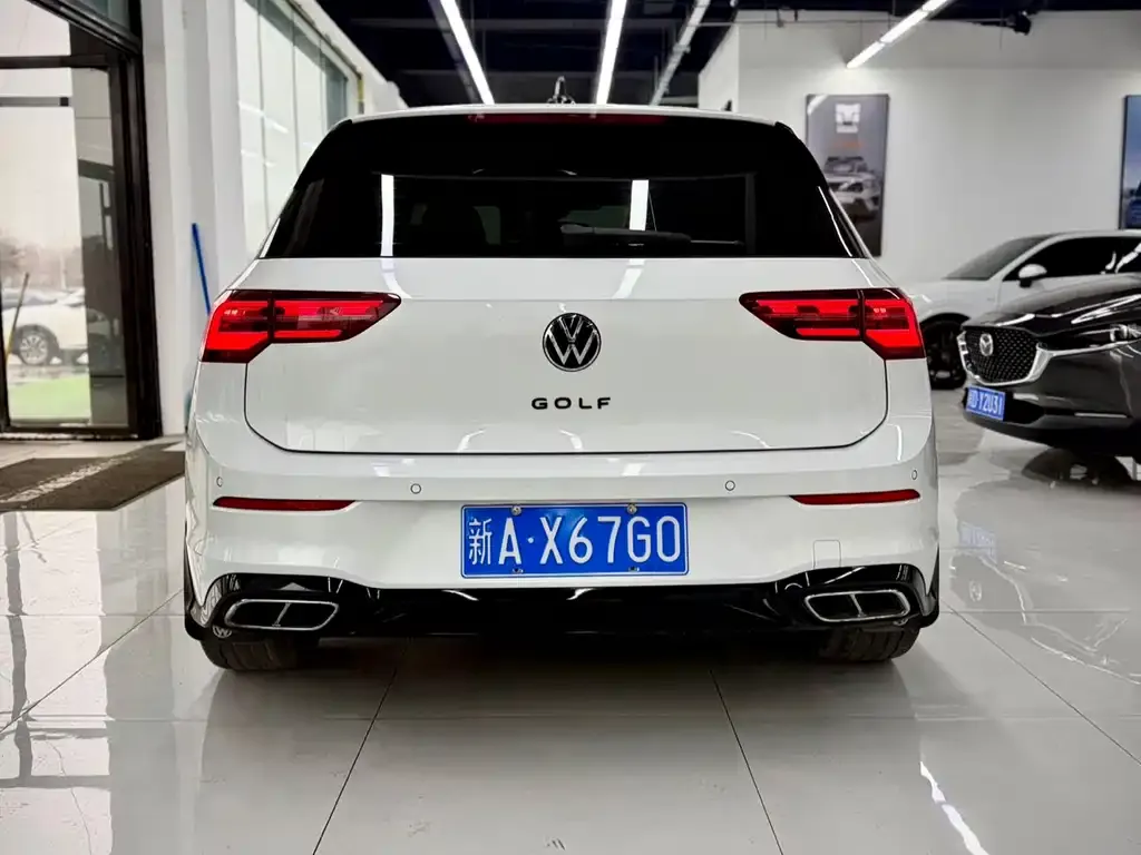 Volkswagen Golf — фото 5