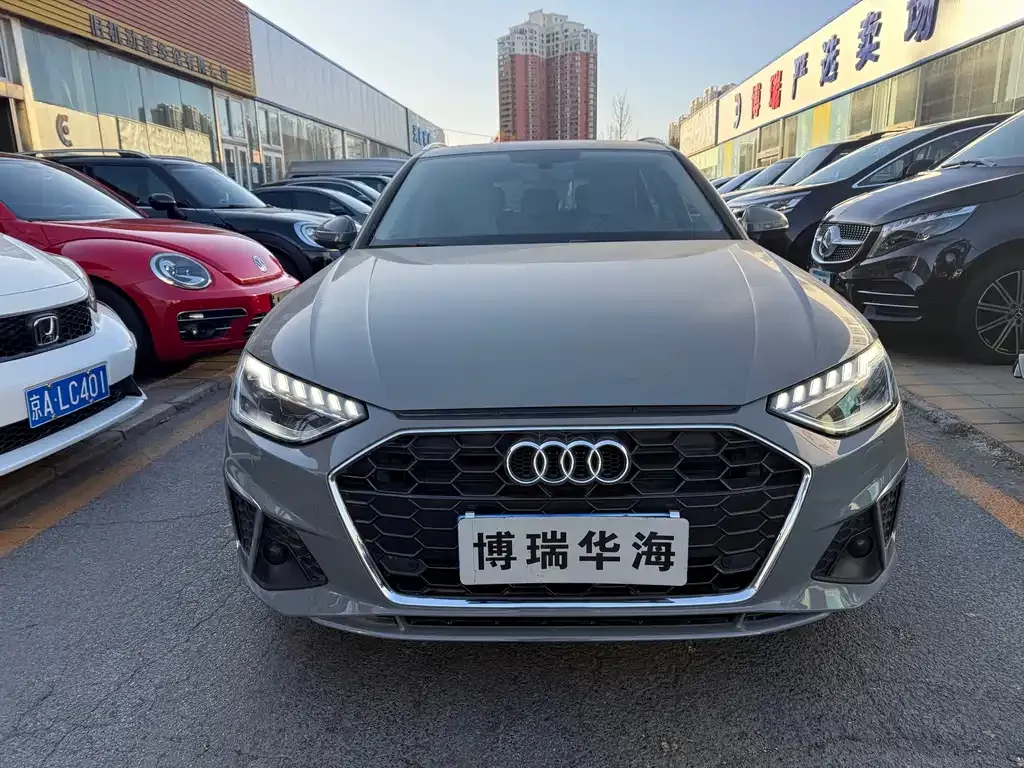 Audi A4 (Import) — фото 2