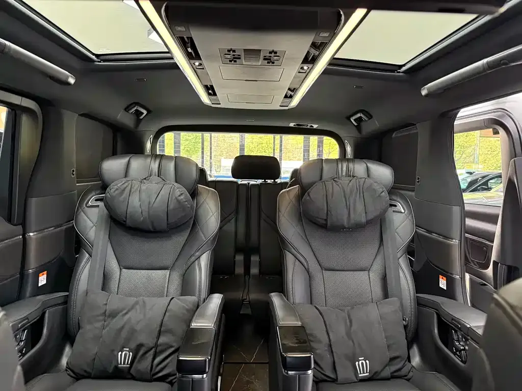 Toyota Vellfire — фото 7