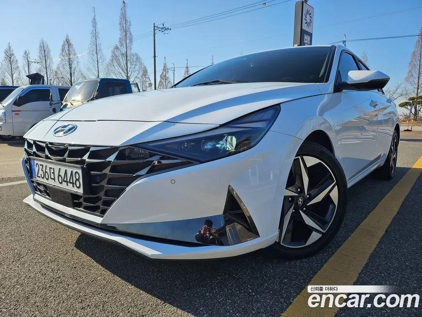 Hyundai AVANTE — фото 1