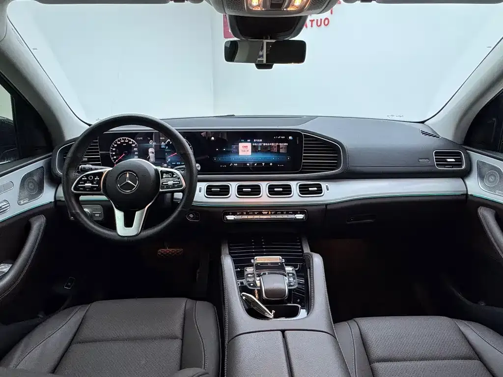 Mercedes-Benz GLE — фото 9
