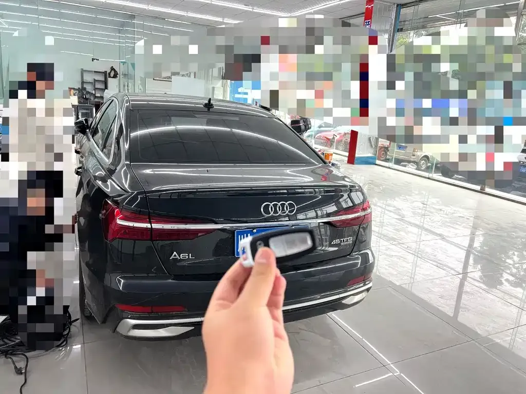 Audi A6L — фото 4