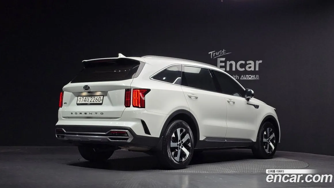Kia Sorento — фото 2