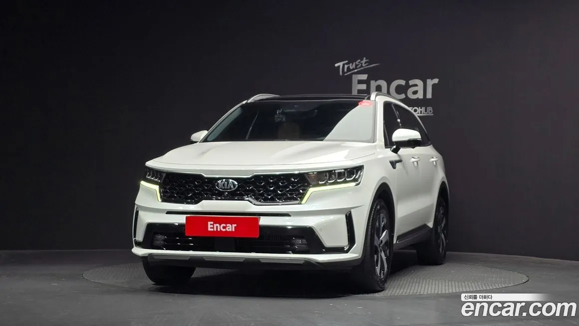 Kia Sorento — фото 3