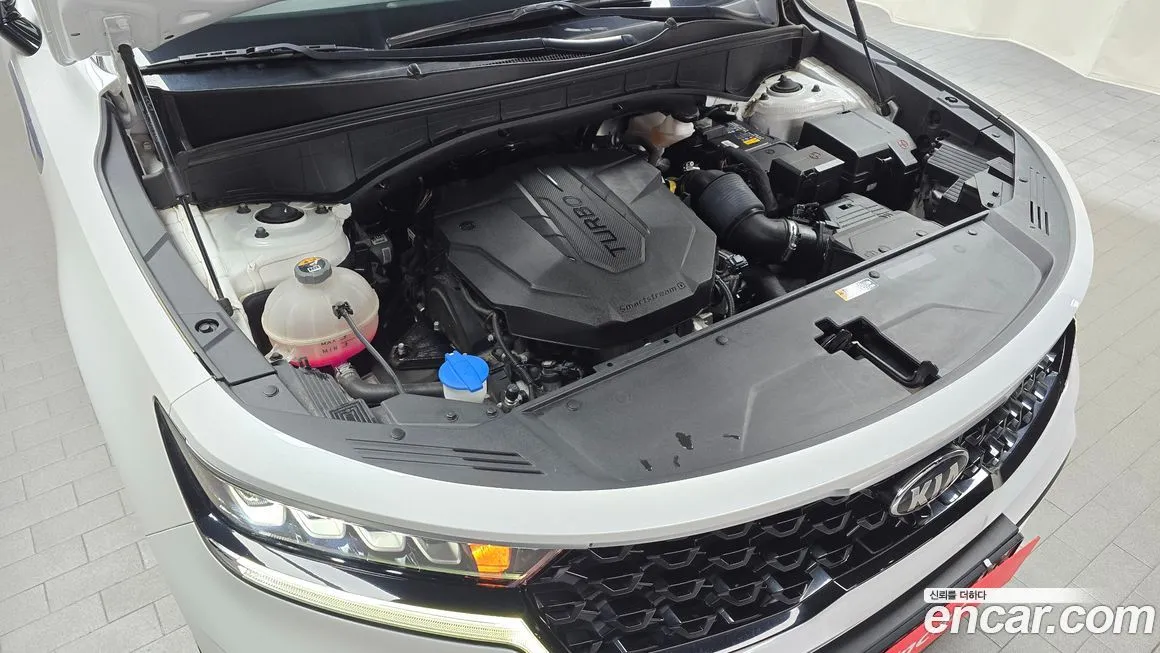 Kia Sorento — фото 6