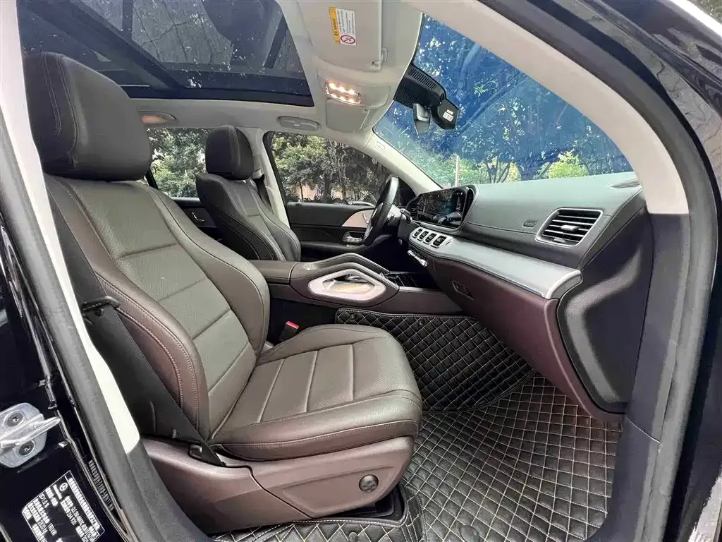 Mercedes-Benz GLE — фото 10