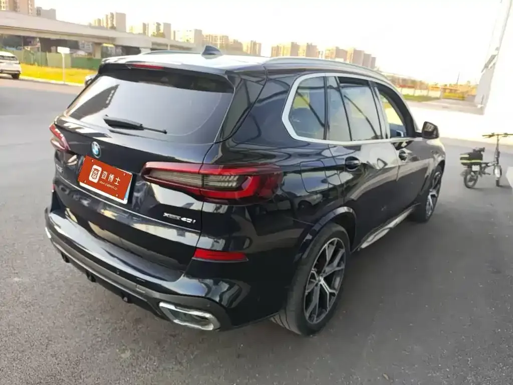 BMW X5 (Import) — фото 5
