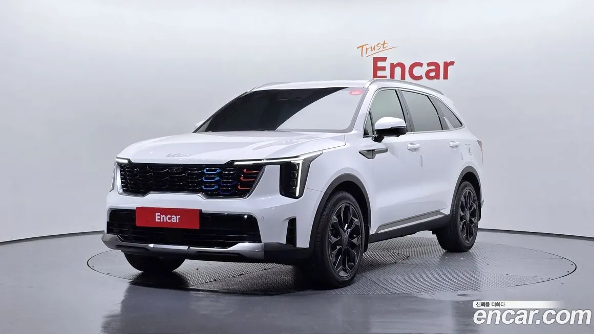 Kia Sorento — фото 1