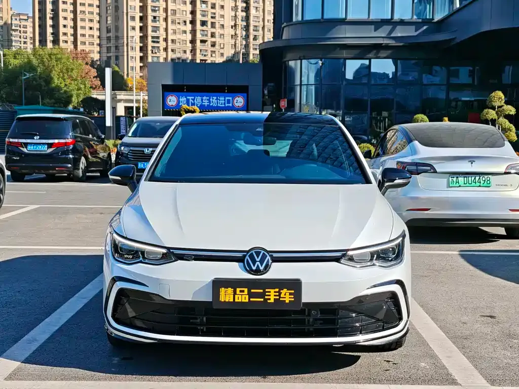 Volkswagen Golf — фото 2