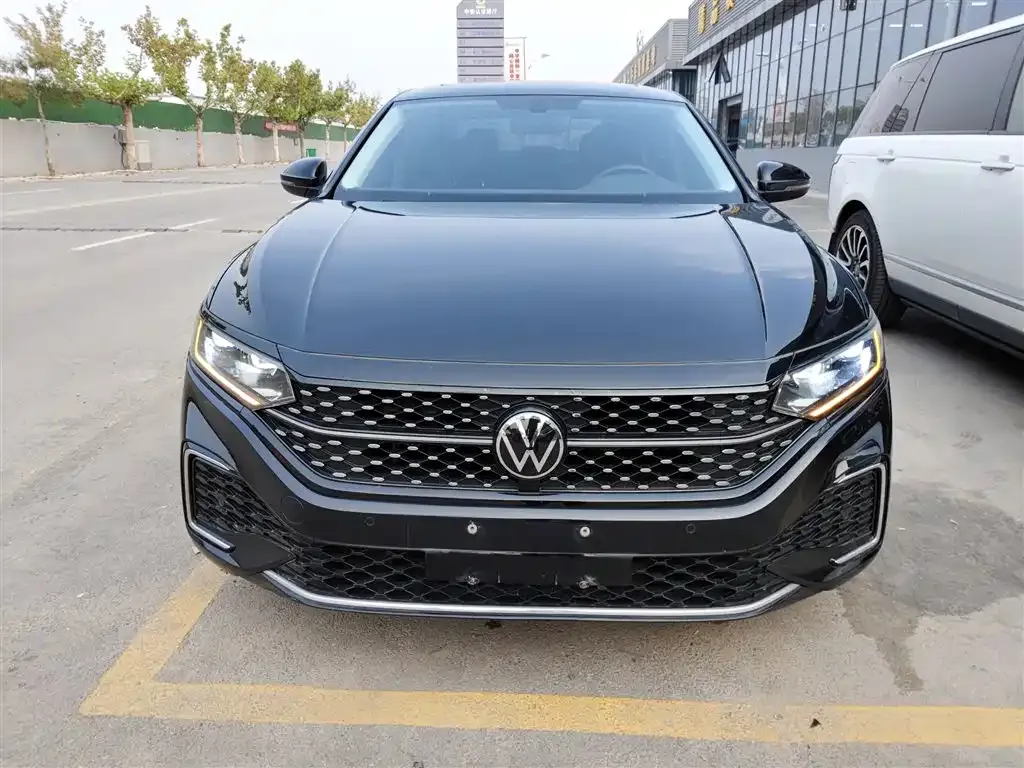 Volkswagen Passat — фото 3