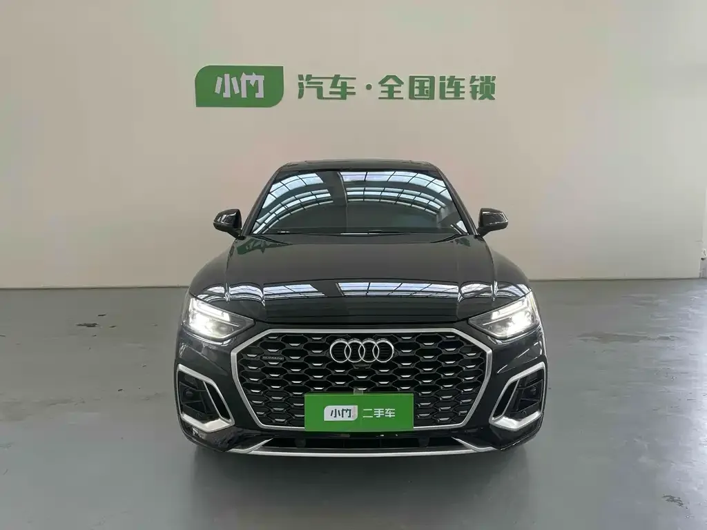 Audi Q5L Sportback — фото 2