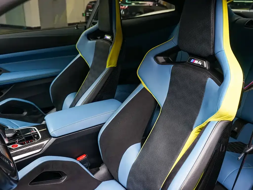 BMW M4 — фото 10