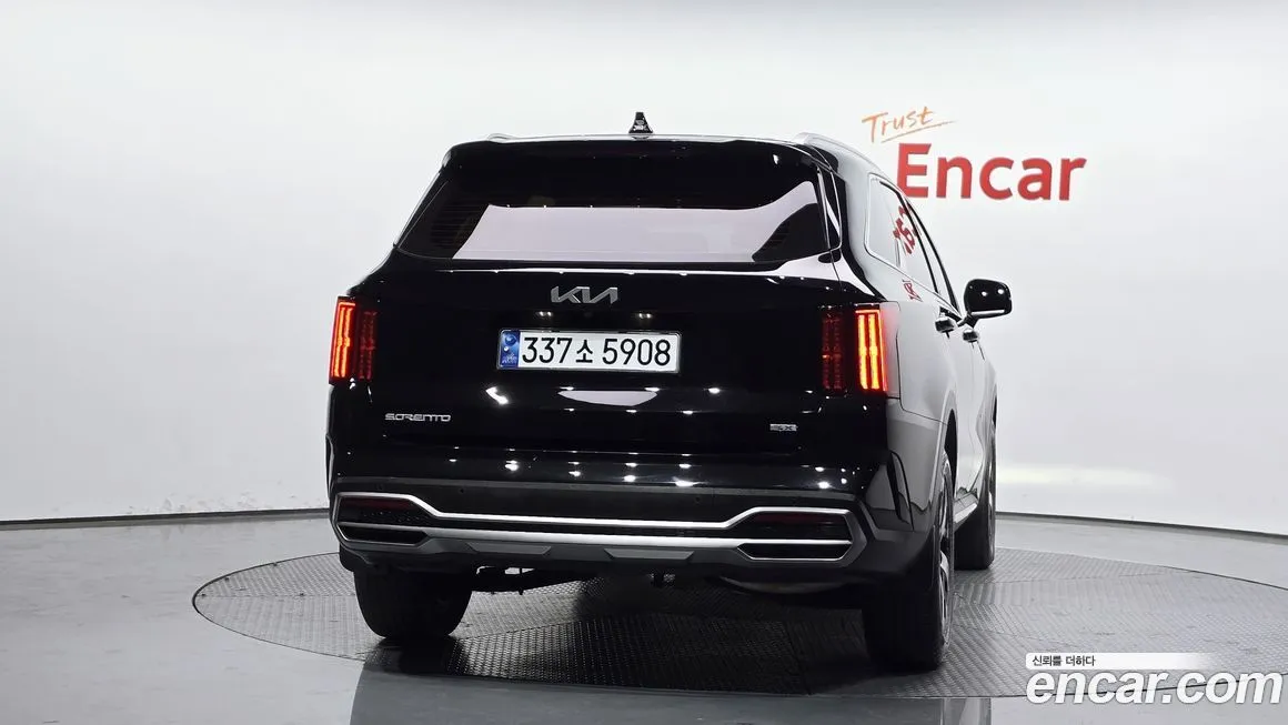 Kia Sorento — фото 4