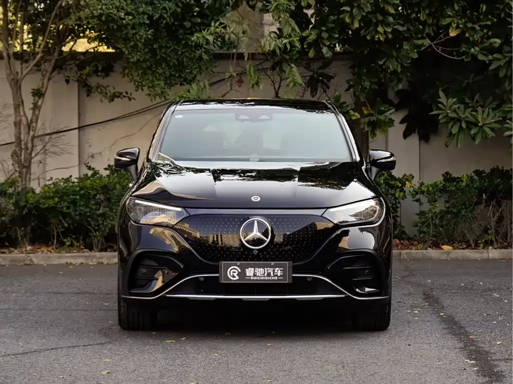 Mercedes-Benz EQE SUV — фото 2