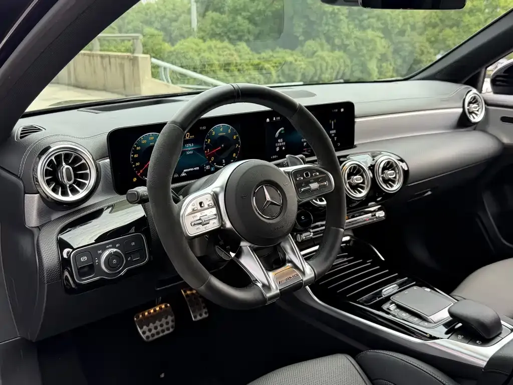 Mercedes-Benz A-Class AMG (Import) — фото 4