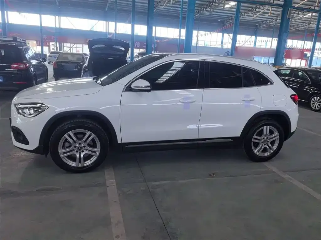 Mercedes-Benz GLA — фото 5