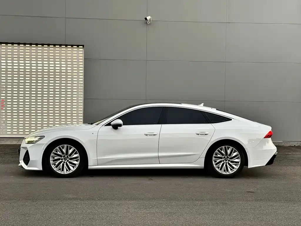 Audi A7 — фото 4