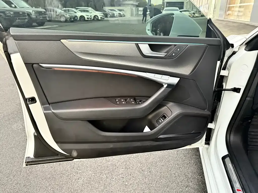 Audi A7 — фото 5