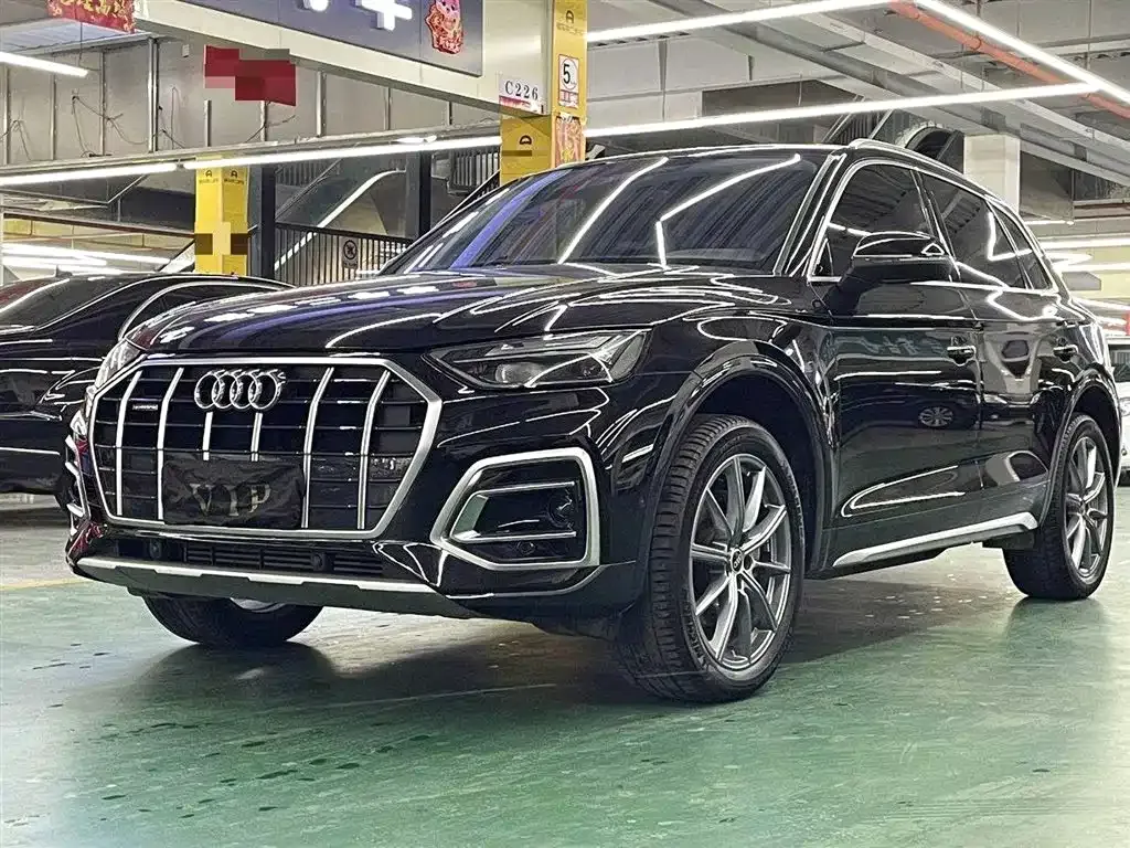 Audi Q5L — фото 2