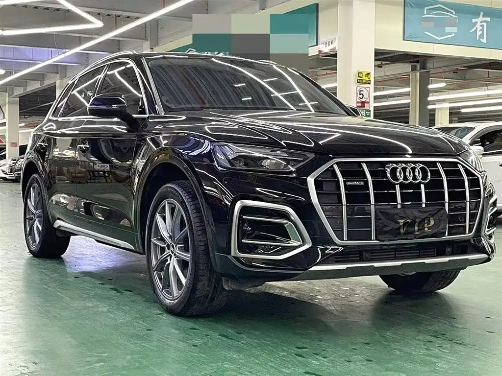 Audi Q5L — фото 3