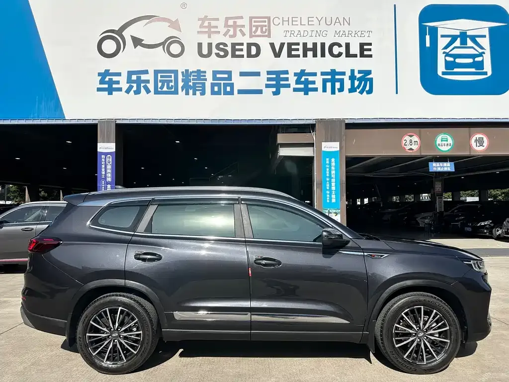 Chery Tiggo 8 PLUS — фото 8