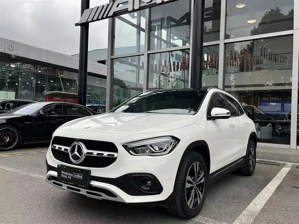 Mercedes-Benz GLA — фото 3