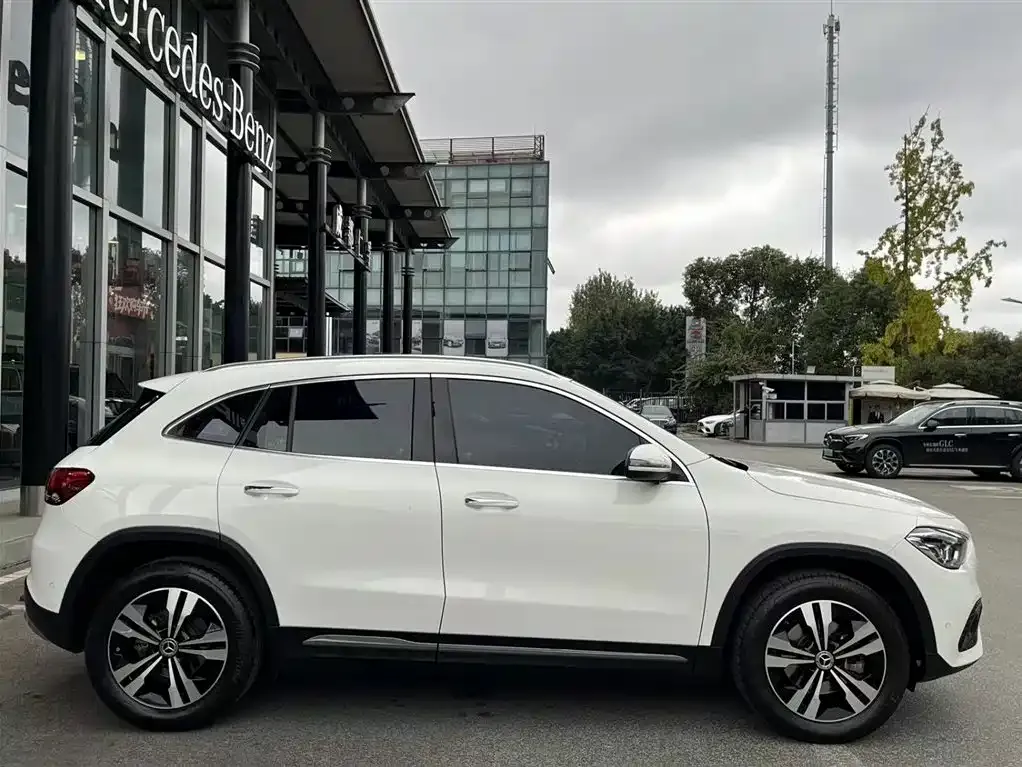 Mercedes-Benz GLA — фото 5