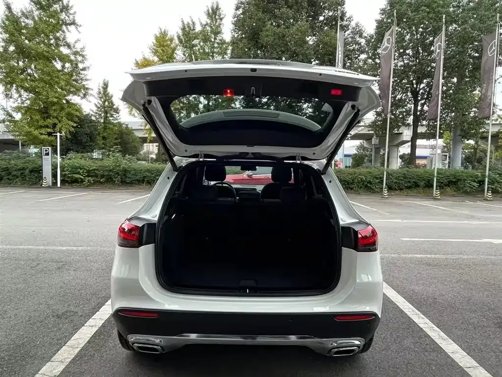 Mercedes-Benz GLA — фото 9