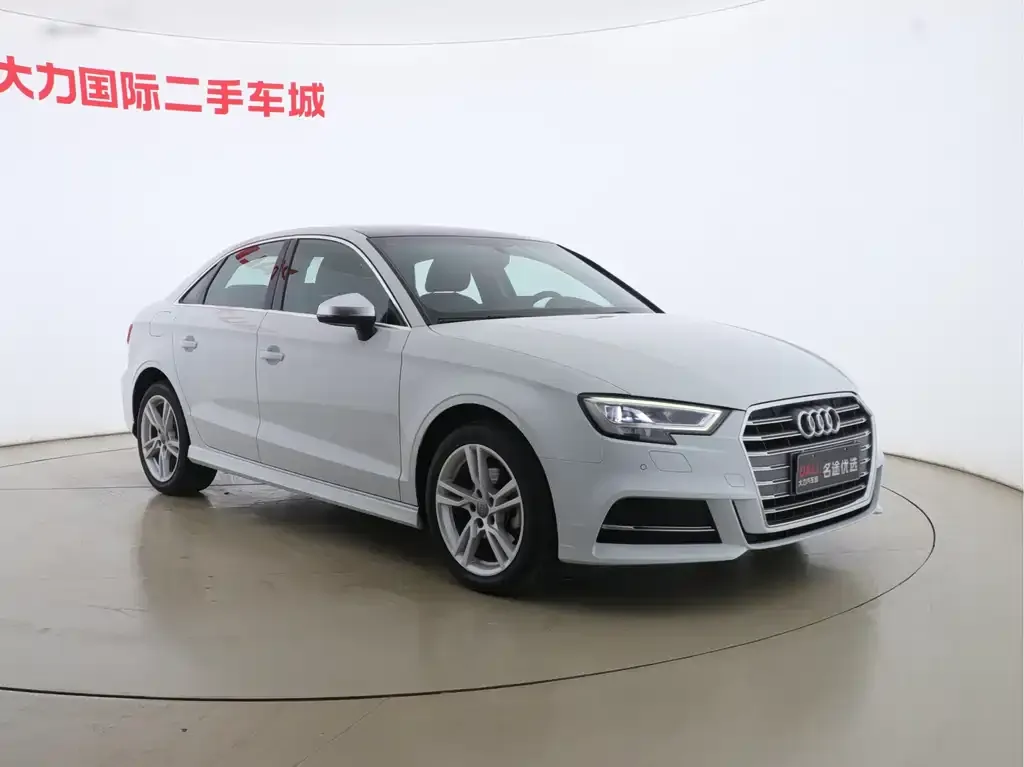 Audi A3 — фото 3