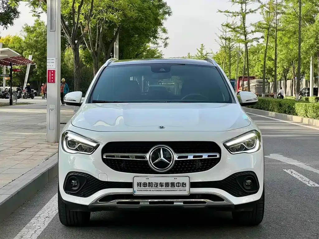 Mercedes-Benz GLA — фото 2