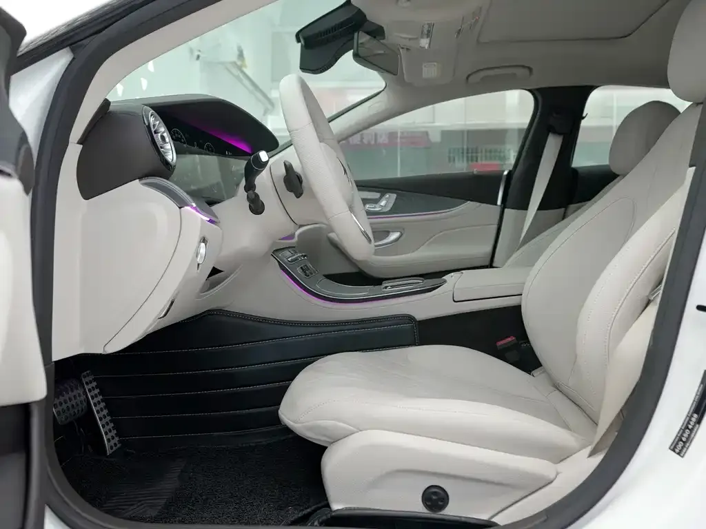 Mercedes-Benz CLS — фото 8