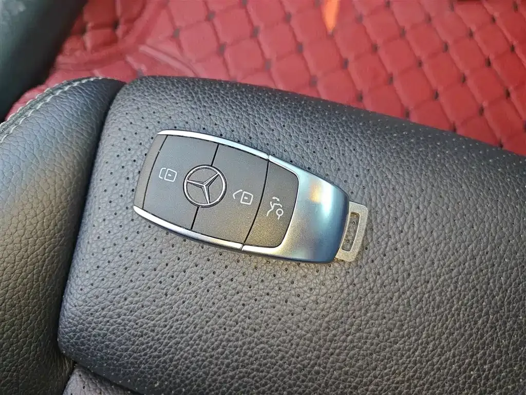 Mercedes-Benz C-Class (Import) — фото 9