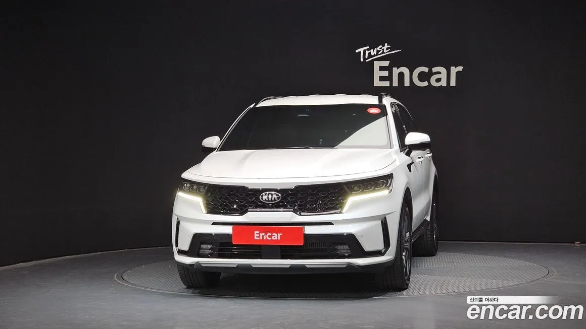 Kia Sorento — фото 3