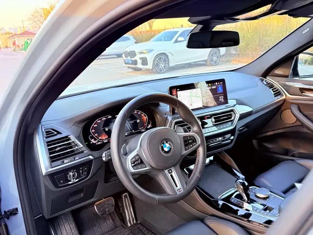 BMW X4 M40i — фото 5