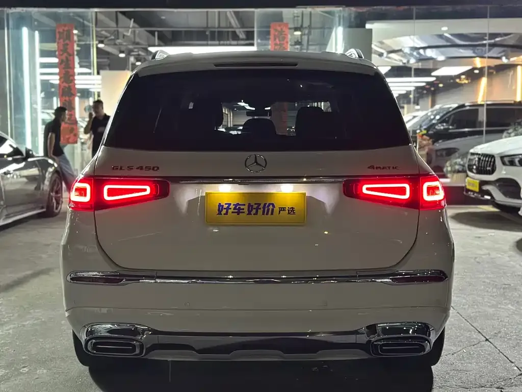 Mercedes-Benz GLS — фото 10