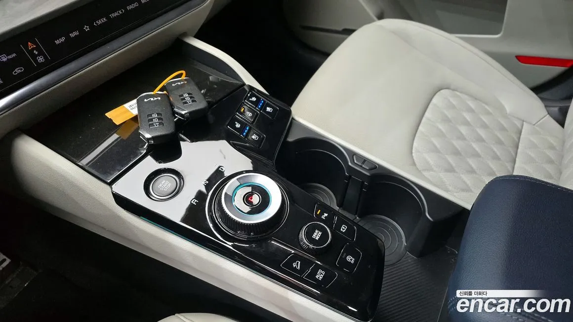 Kia Sportage — фото 9