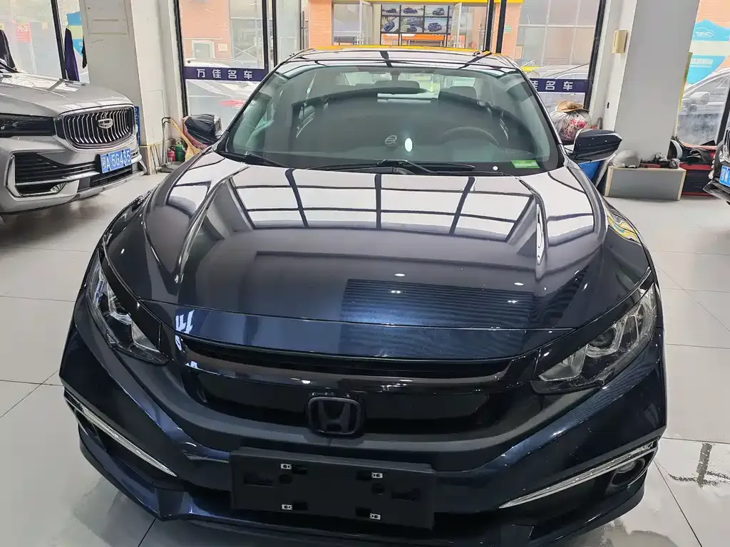 Honda Civic — фото 2