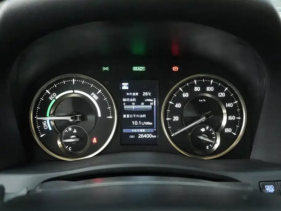 Toyota Alphard — фото 8