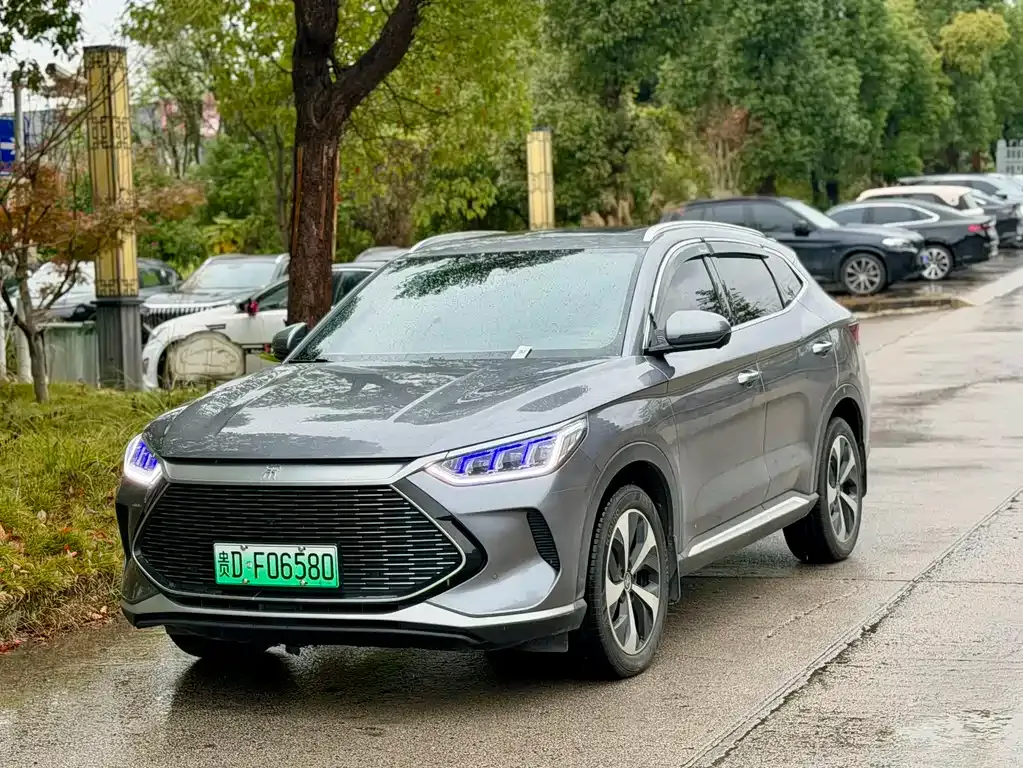 BYD Qin PLUS — фото 10